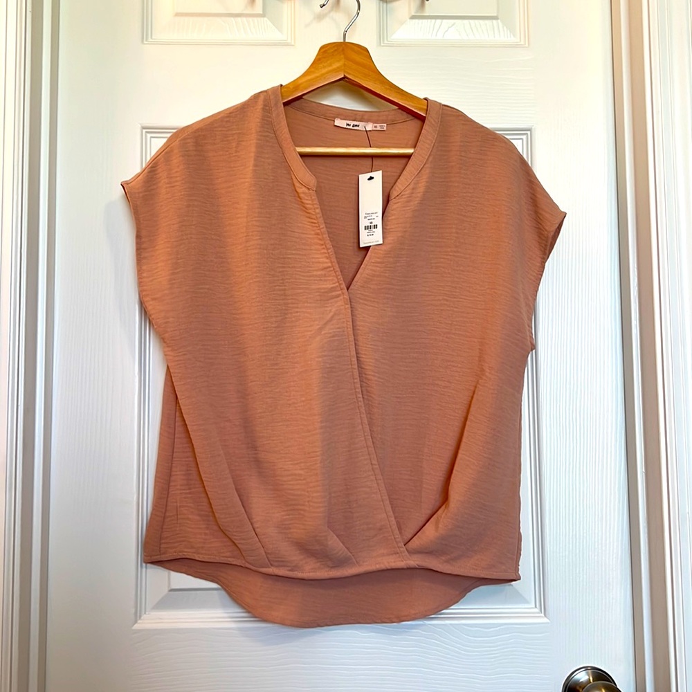 XS NWT- Dusty Rose Blouse from Francesca’s boutique